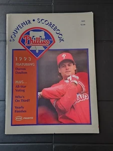 Libro de partituras de recuerdo de los Filis 1993 - cubierta de Darren Daulton - edición de mayo - MLB... - Imagen 1 de 1