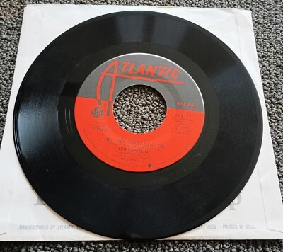 LED ZEPPELIN "IMMIGRANT SONG" /" HEY HEY WHAT CAN I DO" 45 SINGLE/MINT CONDITION - Image 1 of 4