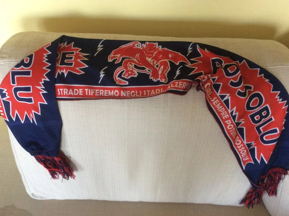 SCIARPA CALCIO IN RASO ULTRA' ULTRAS TIFOSI STADIO TARANTO POTERE ROSSOBLU - Immagine 1 di 1