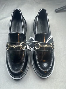American Eagle Size 7 NEW Womens Hardware Black Loafer Flat - Picture 1 of 5