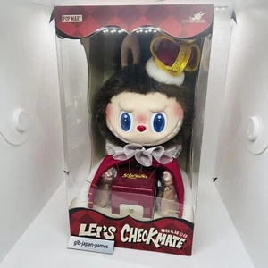 POP MART THE MONSTERS Let's Checkmate Plüschtier LABUBU KING 370mm JP - Bild 1 von 9