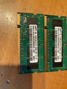 2x512MB RAM Speicher 2Rx16 PC2-5300S-555-12-A3 Notebook - Bild 1 von 1