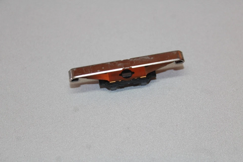 Märklin 206370 Spazzola Di Ricambio Scala H0 - Immagine 1 di 1