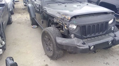 Transfer Case VIN W 6th Digit Jk Body 3.6L Fits 12-18 WRANGLER 4163650 - Image 1 of 4