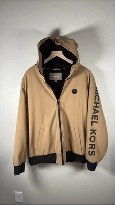 Chaqueta forrada de piel de oveja con capucha negra tostada cremallera completa XL de Michael Kors para hombre Foto 1 de 4