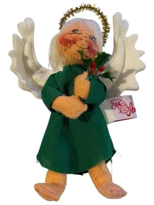 Annalee 5" Holly Berry Angel in Green Dress Doll 1996 ~ #717696 - Picture 1 of 4