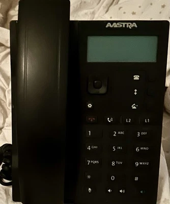 Yealink Sip-131G  New Open Box - Volume Pricing Available - Image 1 of 4