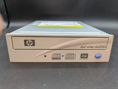HP Q2108-56000 LVLDB-0201 DVD300i DVD Writer DVD+R/RW Drive. - Image 1 of 4
