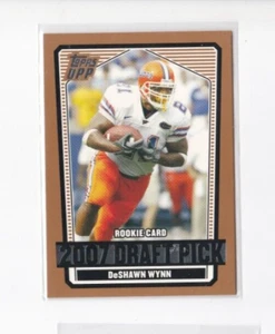 DeSHAWN WYNN 2007 TOPPS DRAFT PICKS & PROSPECTS FOOTBALL ROOKIE CARD-SPEDIZIONE GRATUITA - Foto 1 di 22