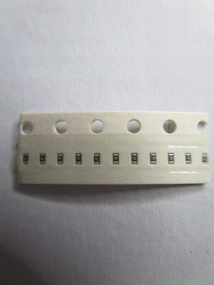 10pcs 3A 3000mA 32V P ERBRD3R00X SMD 0402 Fuse - Image 1 of 4