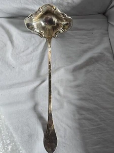 Vintage Ornate Punch Ladle Silverplate NEEDS POLISHING - Picture 1 of 7