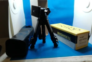 Mini trípode Bushnell con estuche de transporte caja 78-3007 - Imagen 1 de 7