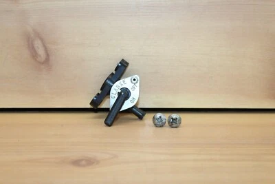 1981-2002 Honda XR200R XR200 R Fuel Petrol Tank Petcock 16950-KT0-831 - Image 1 of 4