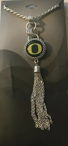 Oregon Ducks Women's Silver colored Tassel Pendant Necklace Jewelry University Cover