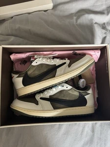 Travis Scott Jordan 1 Low Medium Olive, Size UK 9 - Picture 1 of 5