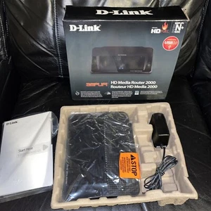 D-Link HD Media Router 2000 300 Mbps 4-Port Gigabit Wireless N Router (DIR-827) - Picture 1 of 4