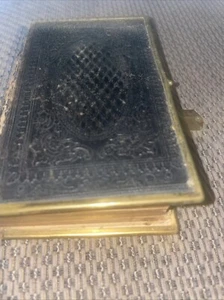 1869 Holy Bible. Oxford. clasp small Bible - Picture 1 of 22