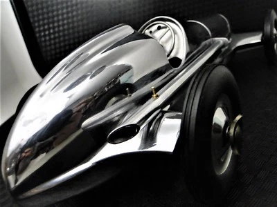 Race Car Formula1 18Indy Racing12Racer24Wilbur Shaw Boyle Special Custom Built - Image 1 of 4