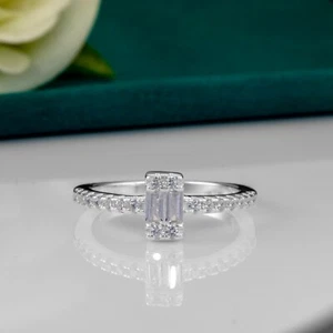 Ladies 925 Sterling Silver Simulated Diamond Baguette Ring Jewellery Gift Boxed - Picture 1 of 6