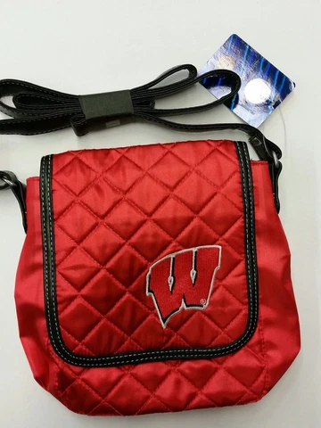 NCAA Wisconsin Badgers Quilted Crossbody Purse, NEW Cover