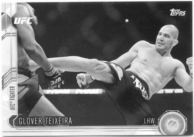 2015 Topps UFC Chronicles GLOVER TEIXEIRA #160 BLACK & WHITE PARALLEL #172/188 - Image 1 of 2