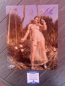 Foto firmada de Lili Reinhart 11X14 Beckett Certificado de Autenticidad Modelo Riverdale - Imagen 1 de 2