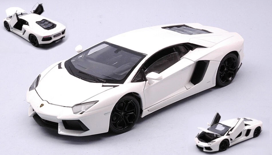 Welly LAMBORGHINI AVENTADOR LP 700-4 WHITE 1:24 - Immagine 1 di 1