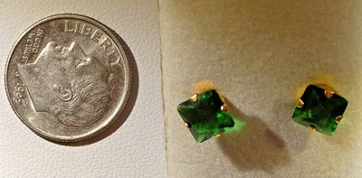 10K Yellow Gold 2.10ctw Lab Created Square Cut Emerald Stud Earrings - Image 1 of 4