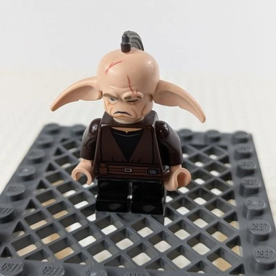 乐高星球大战 Even Piell Minifigure 9498 绝地星际战斗机克隆战争 正品 — 第 1/4 张图片