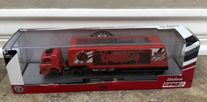 M2 Machines Edelbrock Group 1970 Ford C-950 & 1995 Ford Econoline Van - Picture 1 of 5