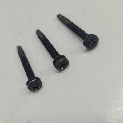 Juego de 3 tornillos de moldura de umbral de piso de puerta delantera para camioneta Chevy C/K 1500 1988-1998 OEM Foto 1 de 4