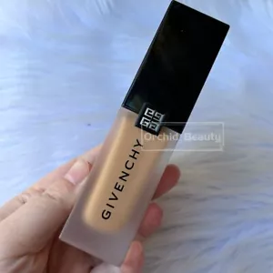New Givenchy Prisme Libre Skin Charing Matte Foundation~5-W345~Full size 30 ml - Picture 1 of 6