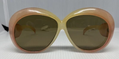 WOMEN’S VINTAGE RETRO ITALIAN SUNGLASSES 50’s-60'S GLASS TINTED LENSES RENAULD - Image 1 of 4
