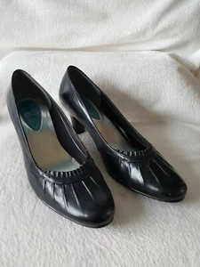 Fitzwell Women's Size 7.5M Black Leather Comfort Pumps Career Heels Shoes (D - Picture 1 of 7