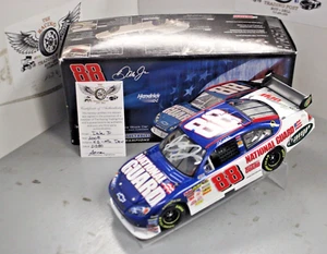 Dale Jr. National Guard 2008 - Amp Energy 1/24 acción NASCAR diecast autografiado - Imagen 1 de 2