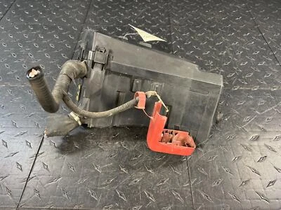 2010 - 2014 Subaru Legacy Engine Fuse Box 2.5L CVT AWD - Image 1 of 4