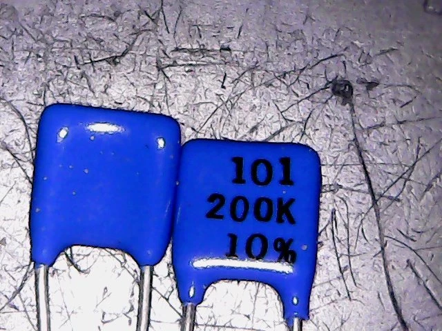 Victoreen 200K Ohm 1/2W 2Kv Resistor 0.5W 200,000 Ohm 2000 Volts QTY 2 . (C18B1) - Image 1 of 4