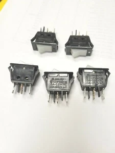 RF-1001 BELEUCHTETER Wippschalter (5 Stück) 2 Positionen EIN-AUS SPST 15/10A 125/250V - Bild 1 von 4