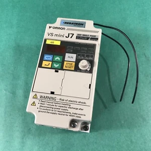 YASKAWA VS Mini J7 CIMR-J7AZB0P7 - Picture 1 of 5