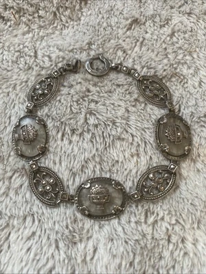 Pulsera antigua de alcanfor de ley de vidrio esmerilado y marcasita Foto 1 de 4