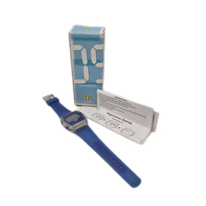 Mc Donalds Go Active! Uhr - Fitnessuhr mit integriertem Pulsmesser blau - Bild 1 von 3