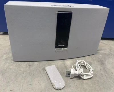 Bose SoundTouch 30 Wireless Bluetooth Speaker Series III - White - image 1 of 4