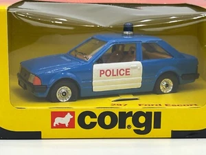 Ford Escort Mk III 1.3 GL Blue Police Car 1:36 Corgi 297 with FREE POSTAGE. - Picture 1 of 18