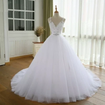 A Line V Neck Wedding Dresses Sleeveless Lace Appliques Bridal Gowns Custom Size - Image 1 of 4