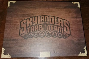 Skylanders Trap Team Transporte Coleccionista Estuche de Almacenamiento Cartón Trampas Soporte L@@K - Imagen 1 de 12