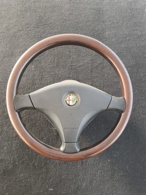 22878 Volante sterzo Alfa Romeo 156 dal 2000 al 2002  In legno cod 50459098 - Immagine 1 di 4