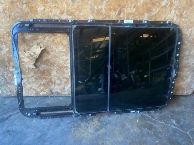 BMW OEM X5 E70 07-13 ПАНОРАМНЫЙ СОЛНЦЕ ЛУНА КРЫША КРОНШТЕЙН РАМА ВЕРХНЯЯ СТЕКЛЯННАЯ ПАНЕЛЬ  - Изображение 1 из 4