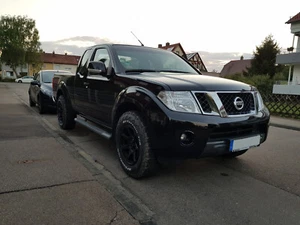 Dirt D42 9x17 6x114,3 Felgen + Reifen BF Goodrich KO2 265/70/17 für Navara X250 - Bild 1 von 2