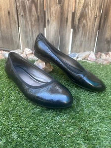 Johnston & Murphy Black Leather Ballet Flats SIZE 10 - Picture 1 of 7