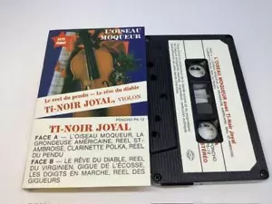 L’ OISEAU MOQUEUR avec TI-NOIR JOYAL Audio Cassette Tape PONCHO P-5-12 STEREO - Picture 1 of 4